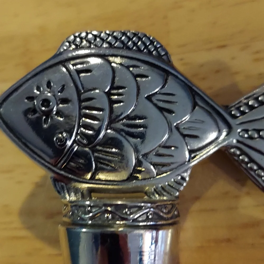 Silver Filigree‎ Fish Wine Stopper